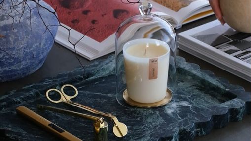 Why Natural Essential Oil Candles Burn Differently - Altasphere