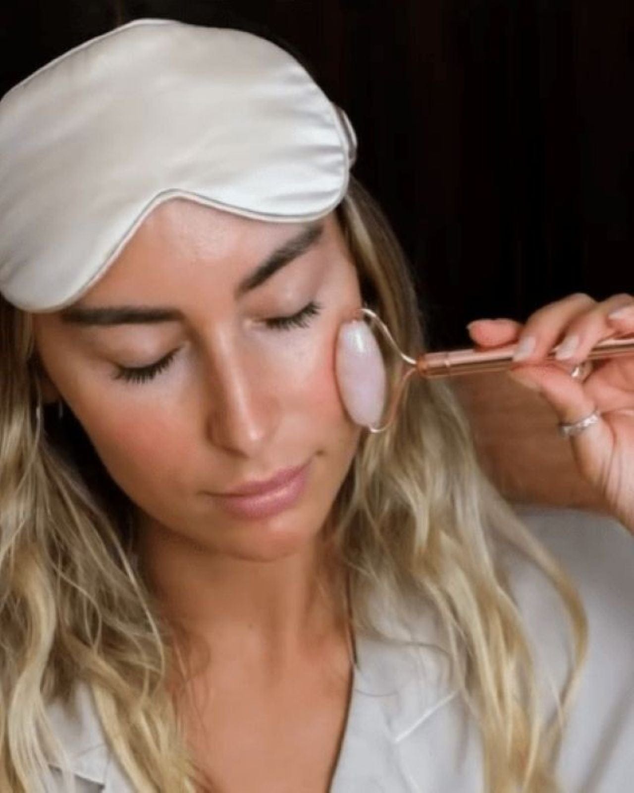 Alta Rose Quartz Glow Up Set Facial Roller with 3 Interchangeable Heads - Altasphere