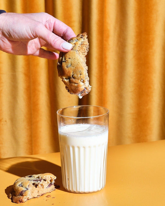 Choc Chip Cookies with Peanut Butter Filling 2pk - Altasphere