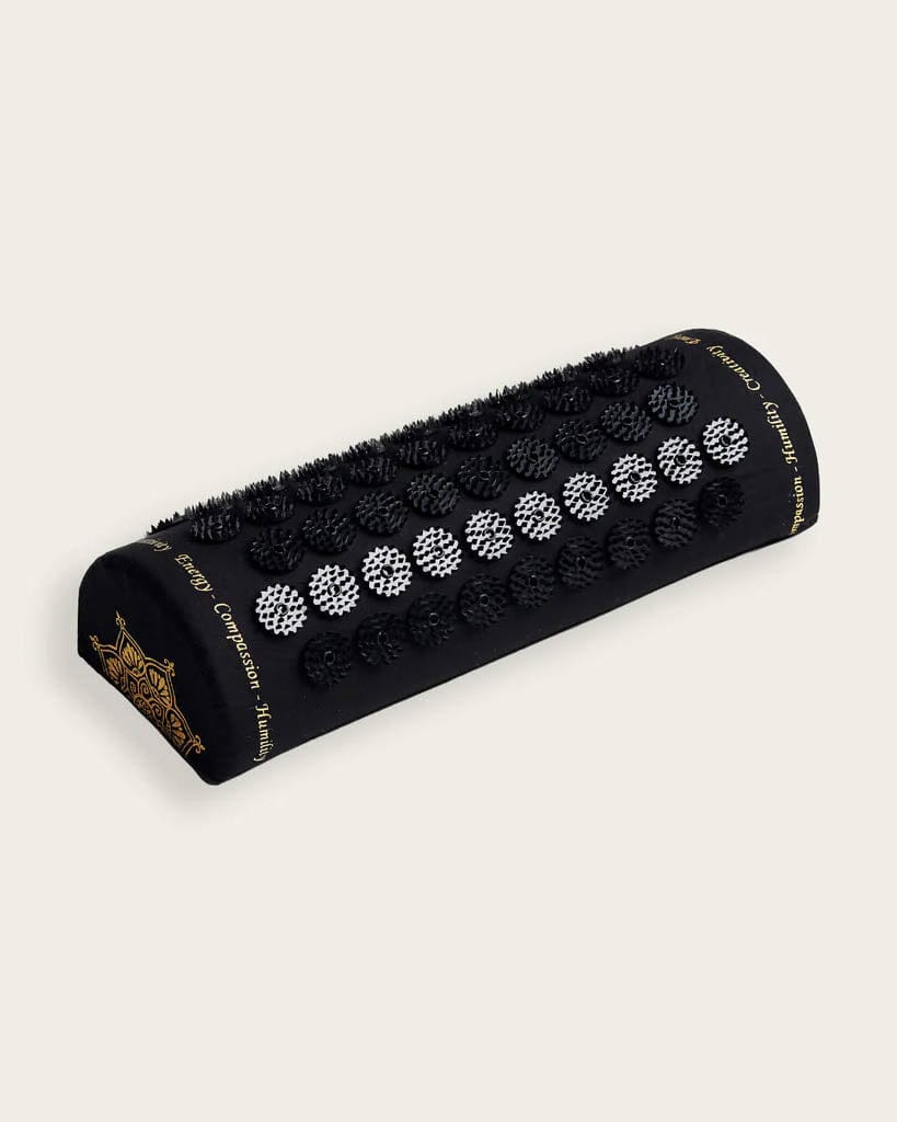 Classic Acupressure Pillow Level 1 Black - Altasphere