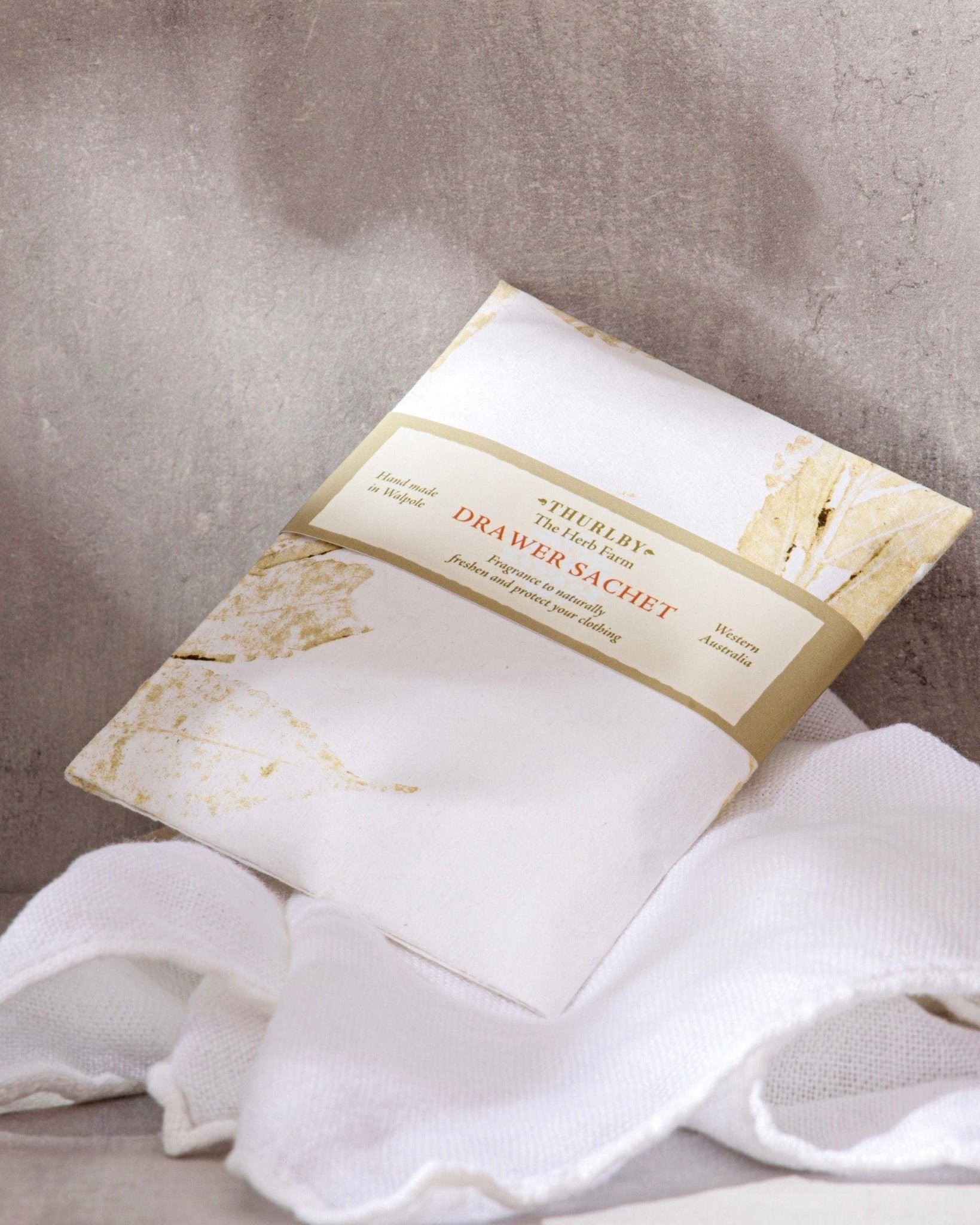 THURLBY Natural Selection Drawer Sachet Altasphere