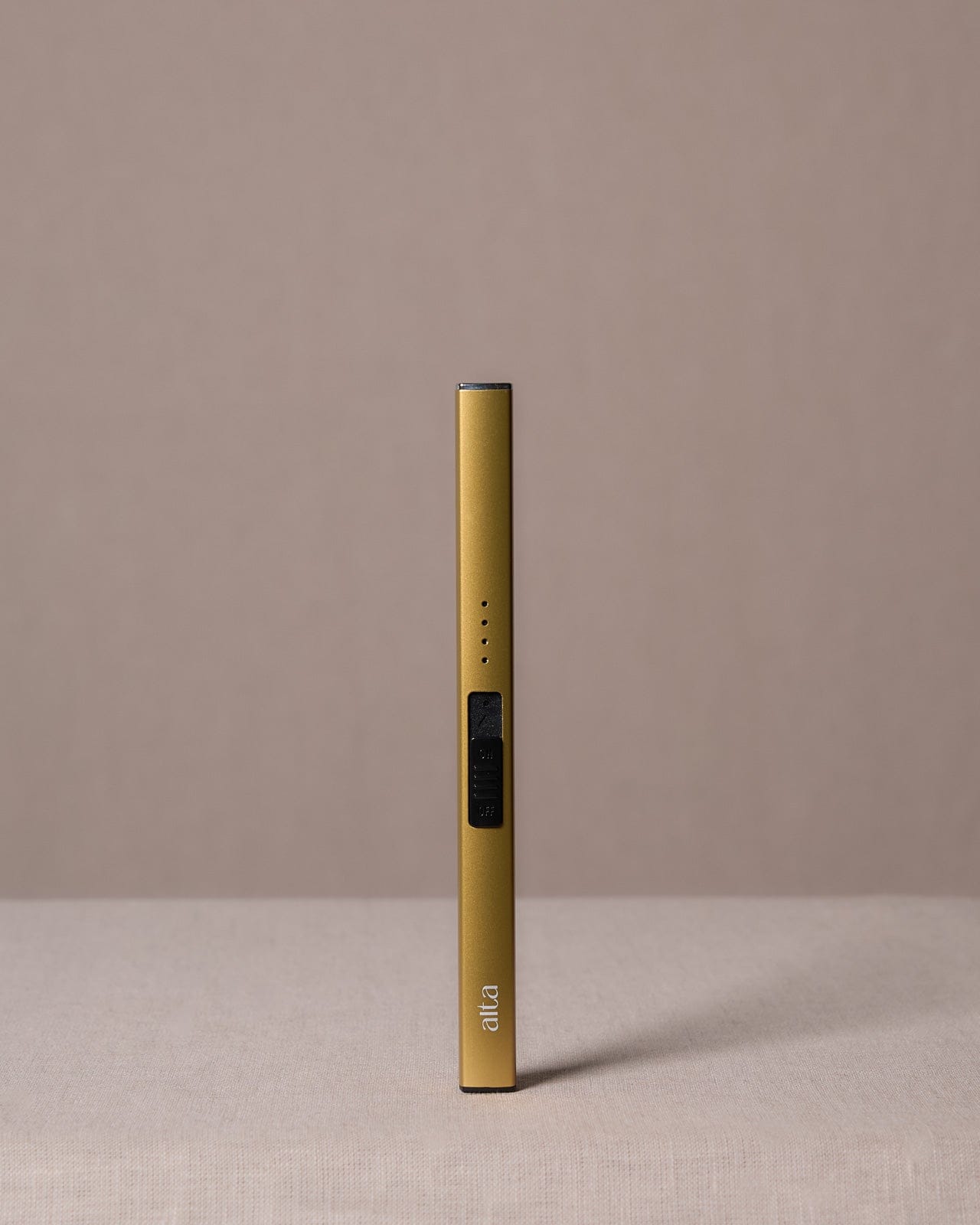 Alta Flameless Lighter Gold - Altasphere