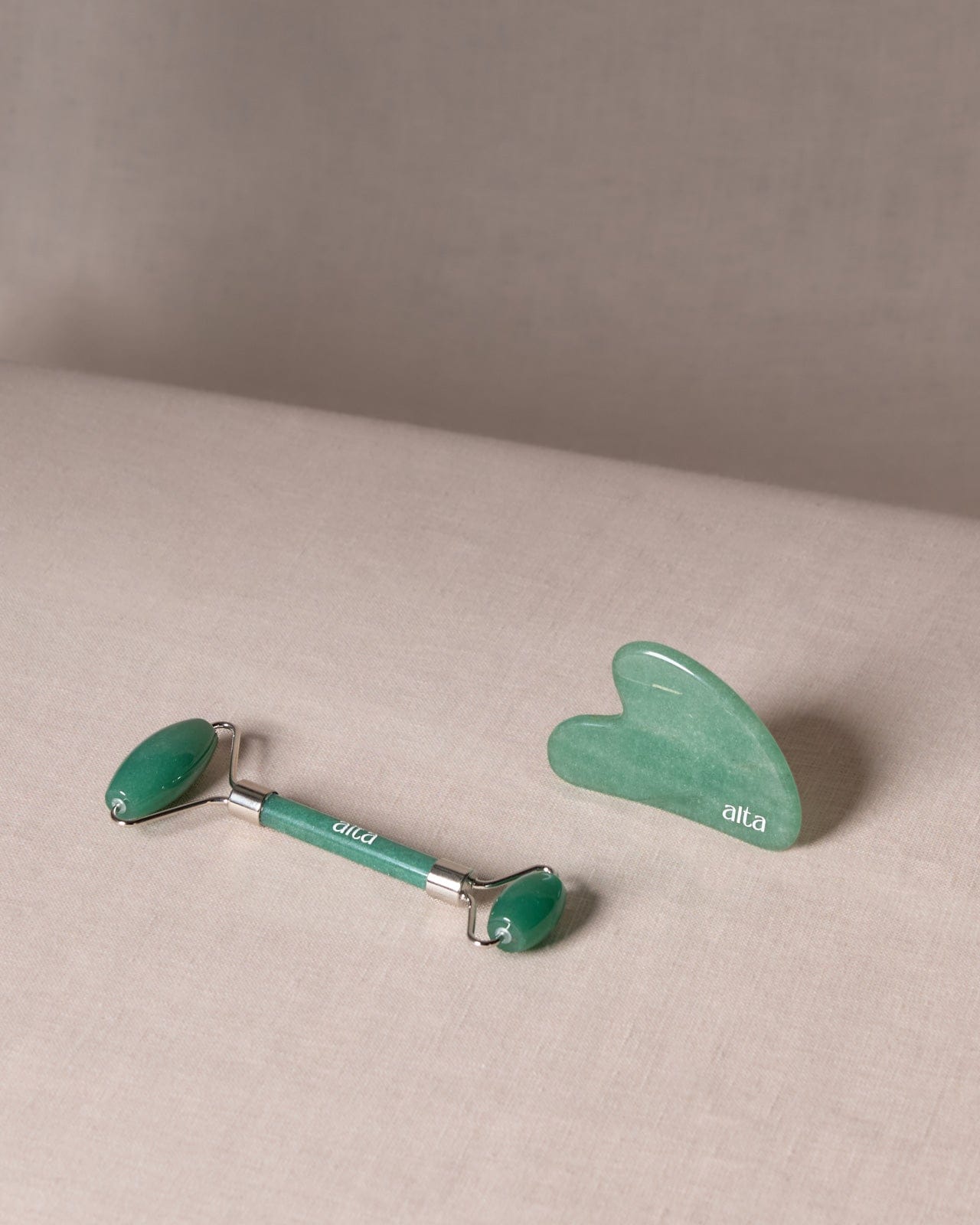 Alta Jade Beauty Ritual Set Facial Roller and Gua Sha - Altasphere