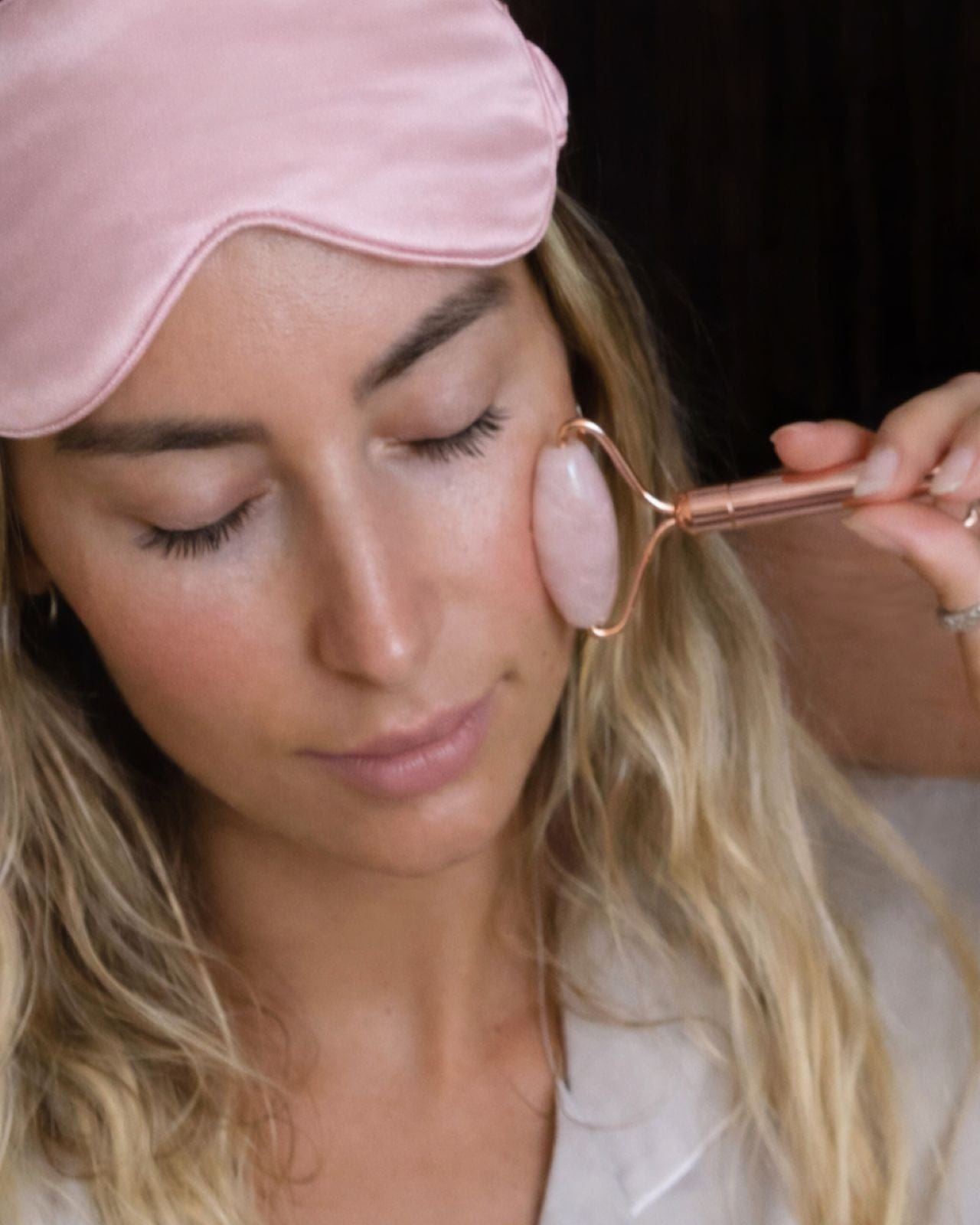 Nightime Ritual - Silk Eye Mask and Facial Roller Set - Altasphere