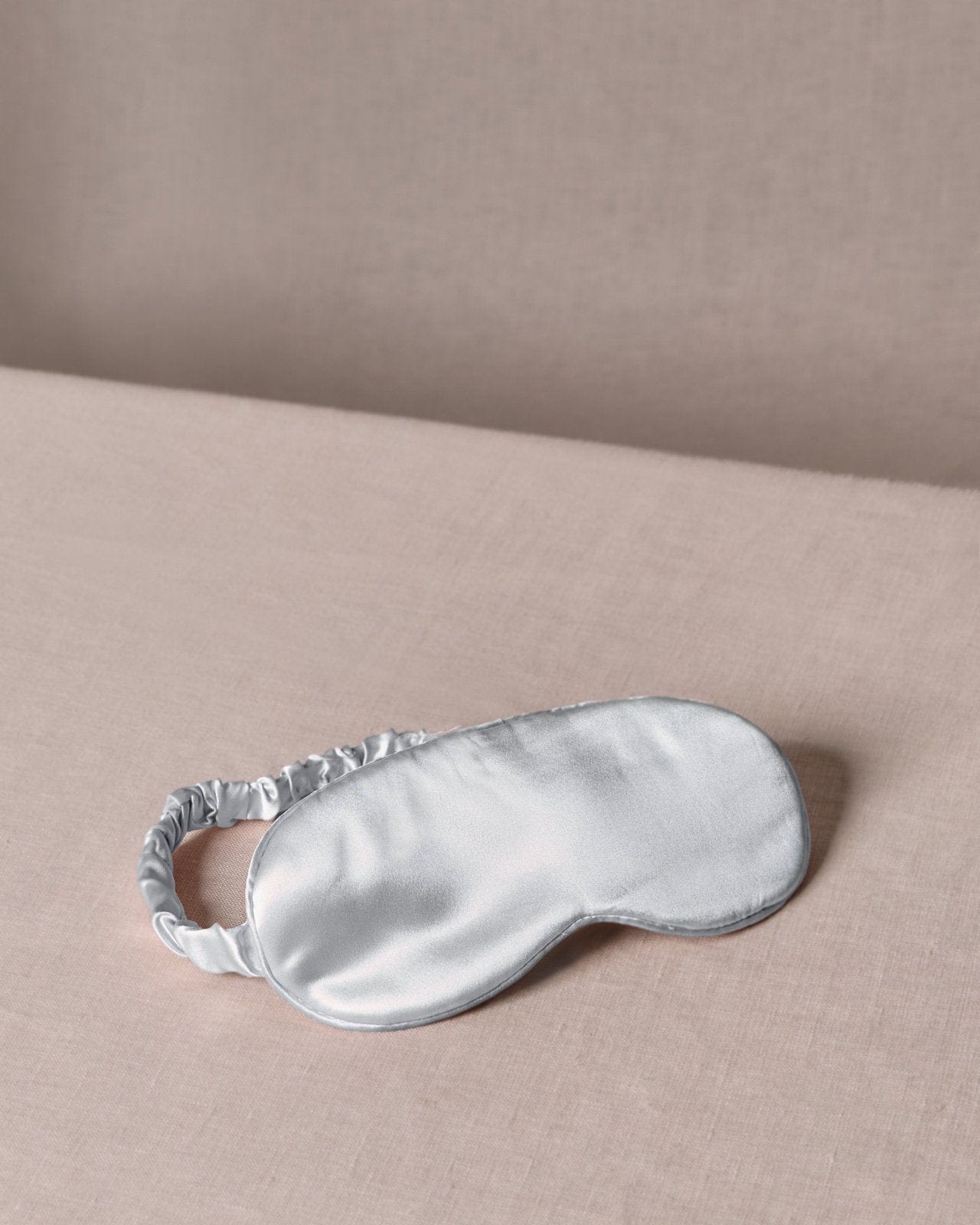 Nightime Ritual - Silk Eye Mask and Sculpted Gua Sha - Altasphere