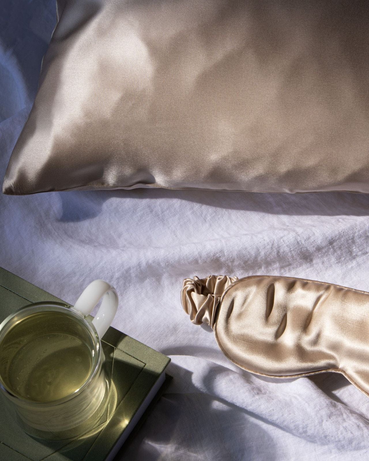 Silk Spa Pillowcase Golden Sand - Altasphere